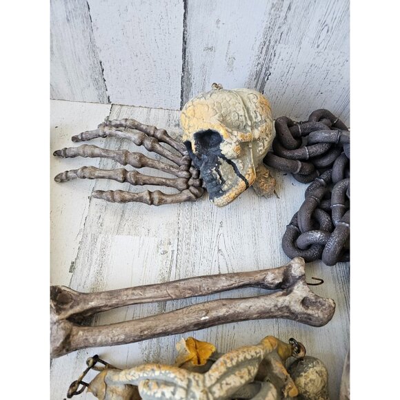 Vintage skull bones skeleton AS IS chains Halloween prop lawn ground - Picture 6 of 11
